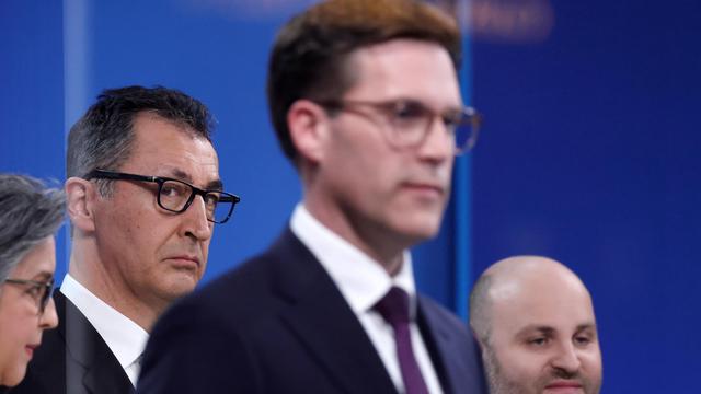 Wahl in Baden-Württemberg: CDU verringert Abstand zu Grünen auf rund einen Prozentpunkt