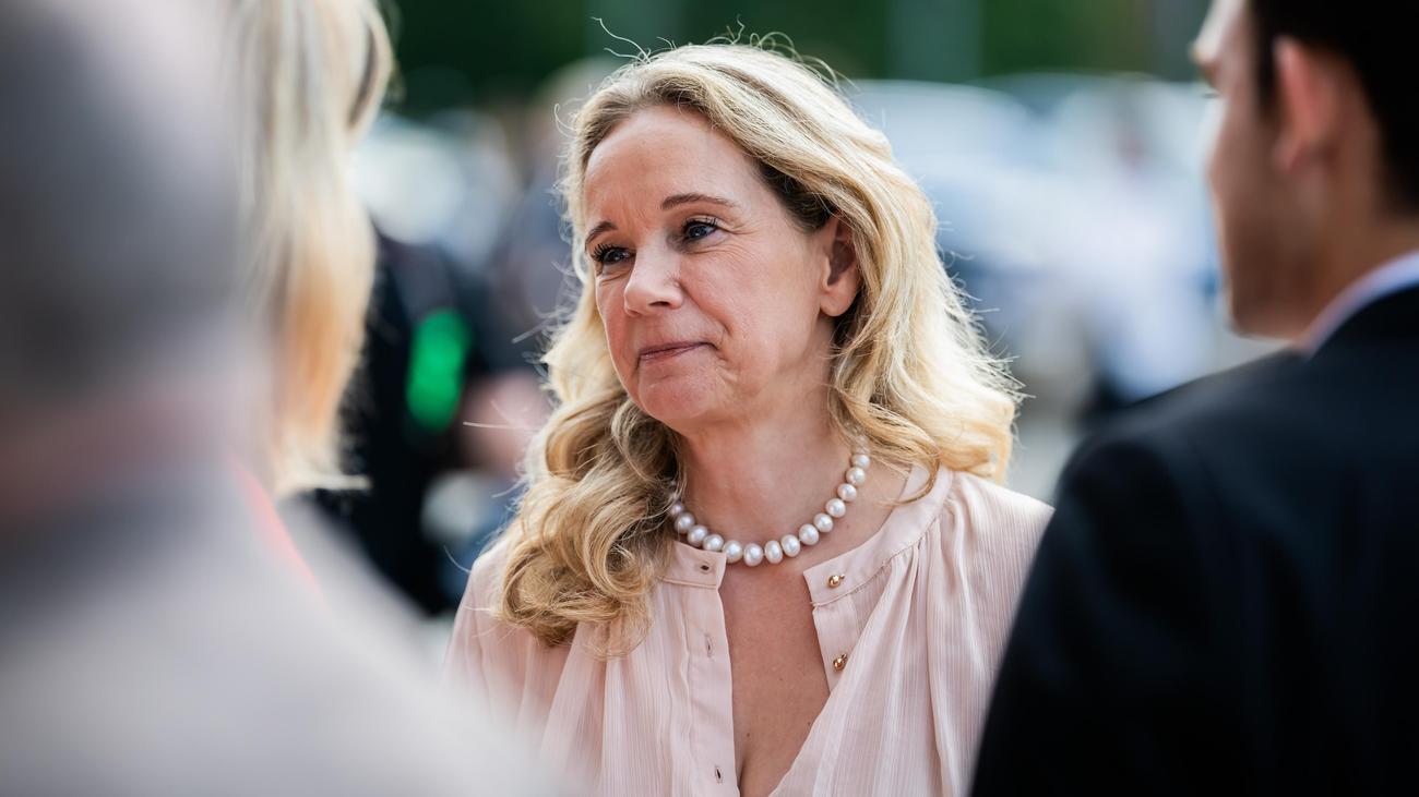 Kultur: Berlins Kultursenatorin Sarah Wedl-Wilson bittet um Entlassung
