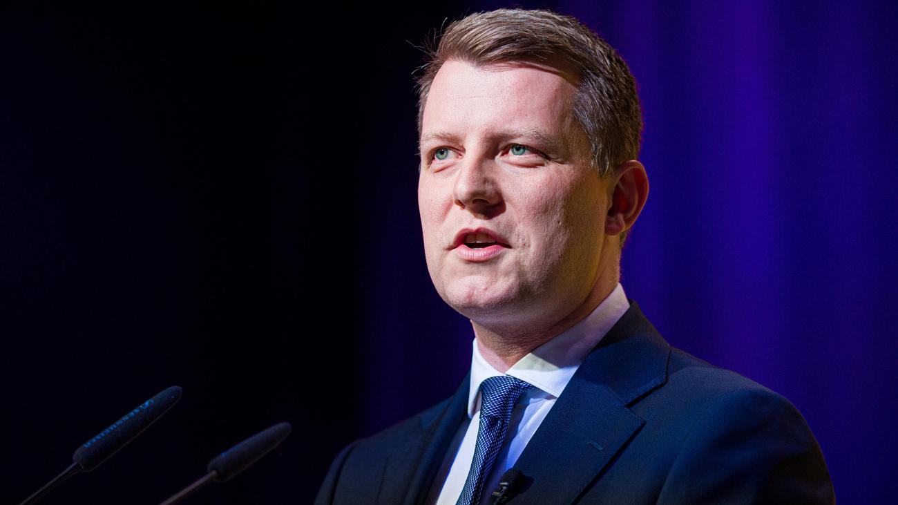 FDP: Henning Höne hält trotz Kubicki an Kandidatur für FDP-Vorsitz fest