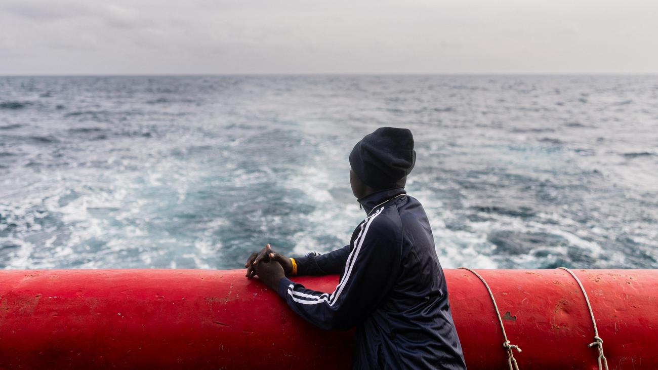 Mittelmeer: Abgeordnete von SPD, Grünen und Linke fordern Seenotrettungsprogramm