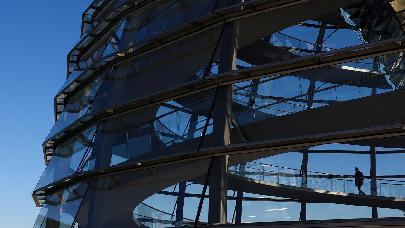 Statistisches Bundesamt: Staatsdefizit in vergangenem Jahr um fast 23 Milliarden Euro gestiegen