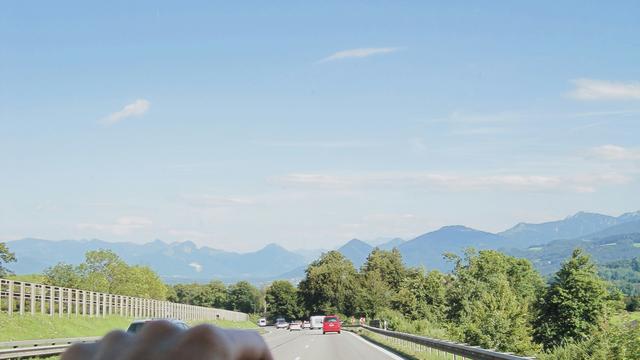 Führerschein-Reform: Fahren mit Eltern und Online-Theorie sollen Führerscheinkosten senken