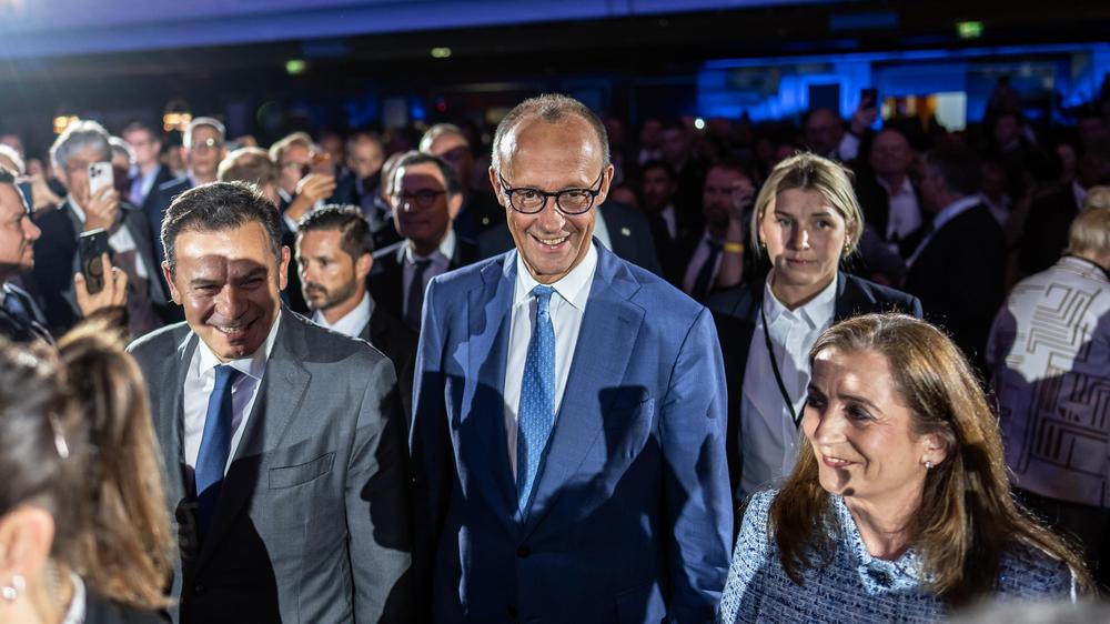 Friedrich Merz: Beim Wirtschaftsrat der CDU, seiner politischen Heimat, versuchte es Bundeskanzler Friedrich Merz  mit einem neuen Ansatz.
