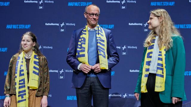 Würzburg: Buhrufe und Pfiffe bei Friedrich Merz' Auftritt auf dem Katholikentag