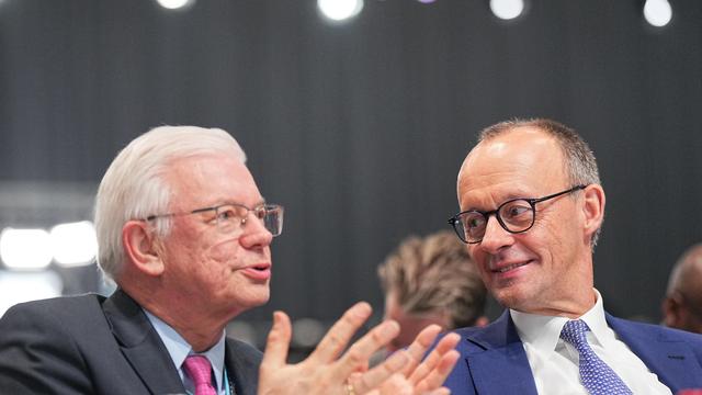Union: Mehrere CDU-Politiker weisen Gerüchte um Kanzlertausch zurück