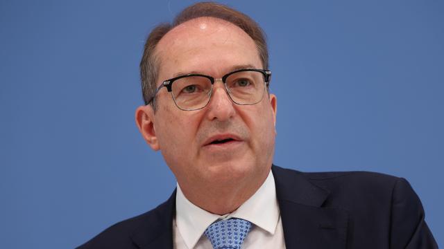 Sozialstaat: Alexander Dobrindt hält Bürgergeld-Regelsatz für zu hoch