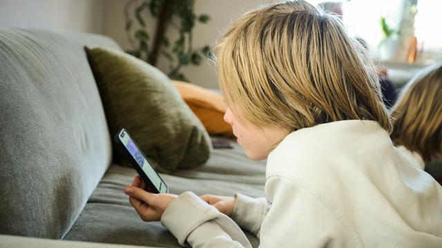 Social-Media-Verbot: Bundesfamilienministerin für 13 als Altersgrenze bei Social Media