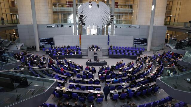 »Jugend im Parlament«: SPD und Grüne fordern Aufkl
