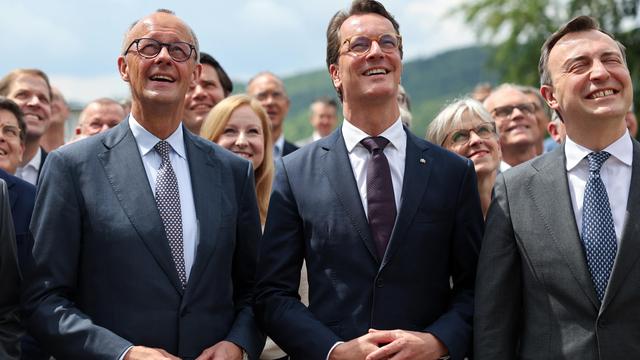 Bild: Gerüchte über »Kanzlertausch«: Merz und Wüst demonstrieren bei CDU-Treffen Geschlossenheit
