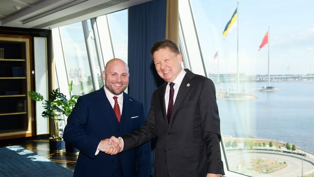 Hybride Kriegsführung: Koalition fordert strengere