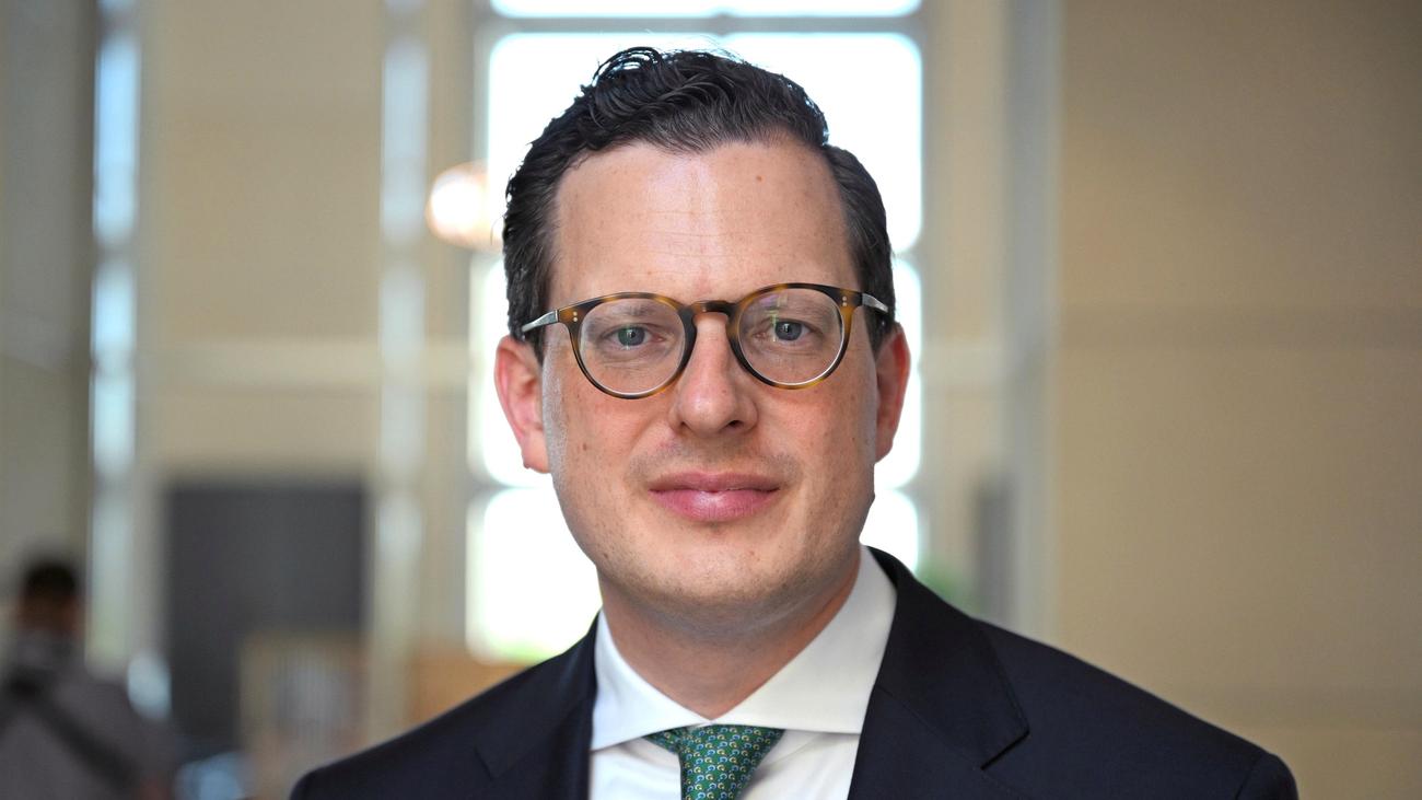 Moritz Hennemann: Bundestag wählt neuen Bundesdatenschutzbeauftragten