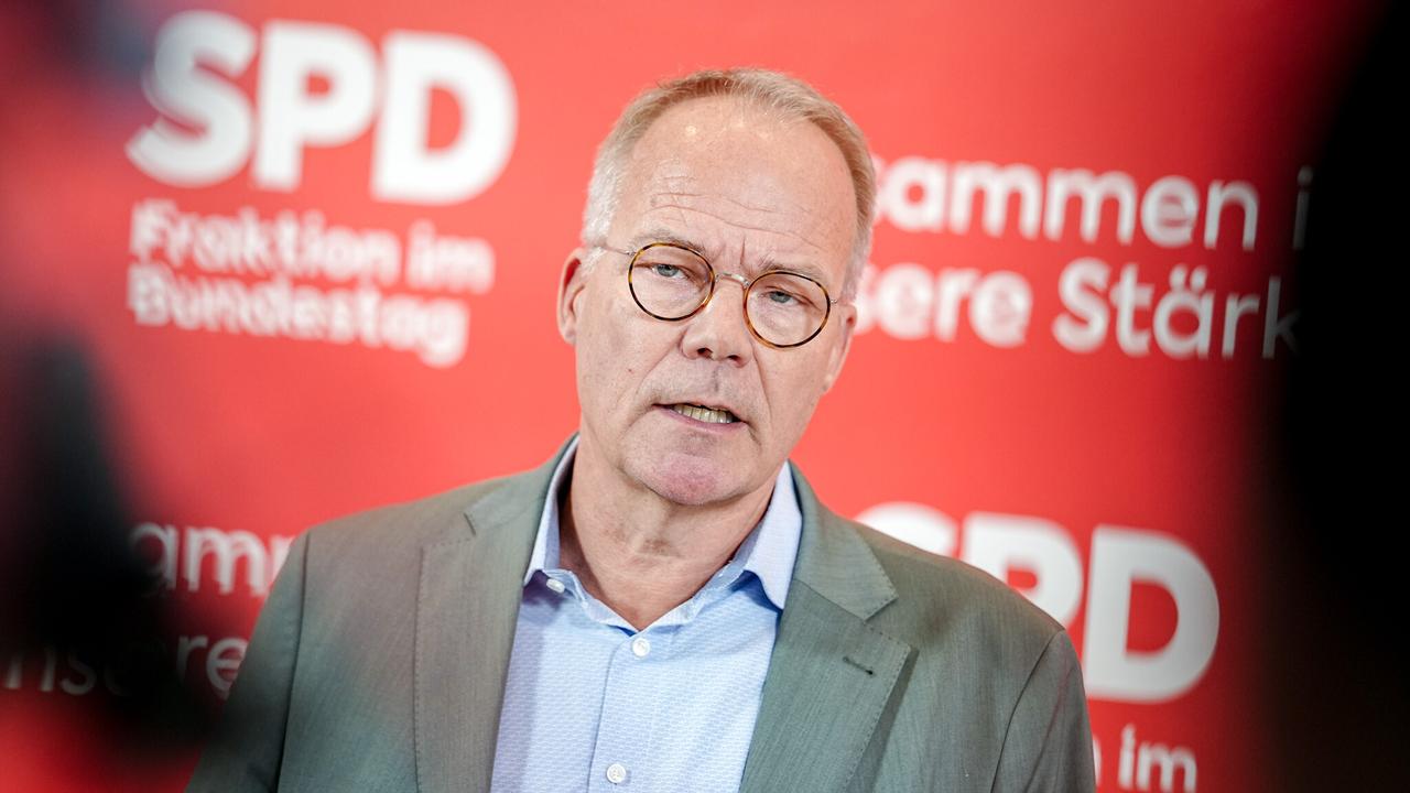 Debatte über Rentenreform: Abgeordnete sollen einzahlen