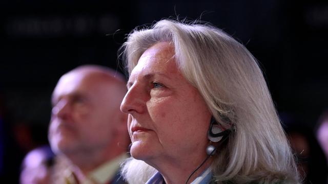 Former Austrian minister criticizes Europe at Russia's economic forum