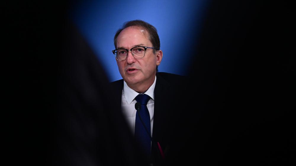 Alkoholverbot Bahnhöfe Deutsche Bahn Alexander Dobrindt