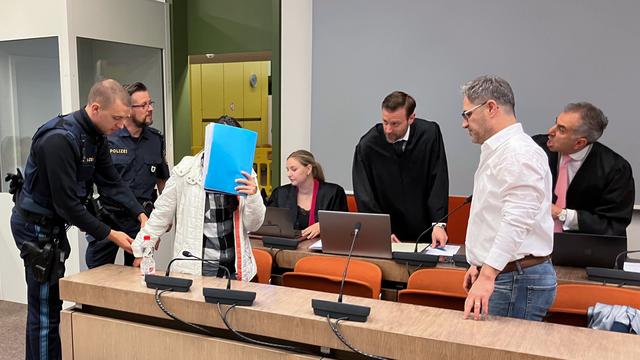 OLG München: Irakisches Ehepaar wegen Völkermordes und IS-Mitgliedschaft verurteilt