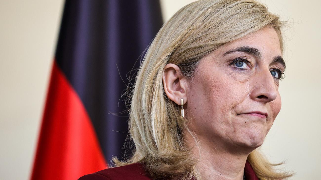 Gesundheitssystem: Unionsfraktionen kritisieren Reformpläne von Nina Warken