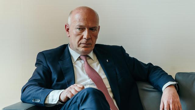 Rückzug: Vom Regieren überfordert