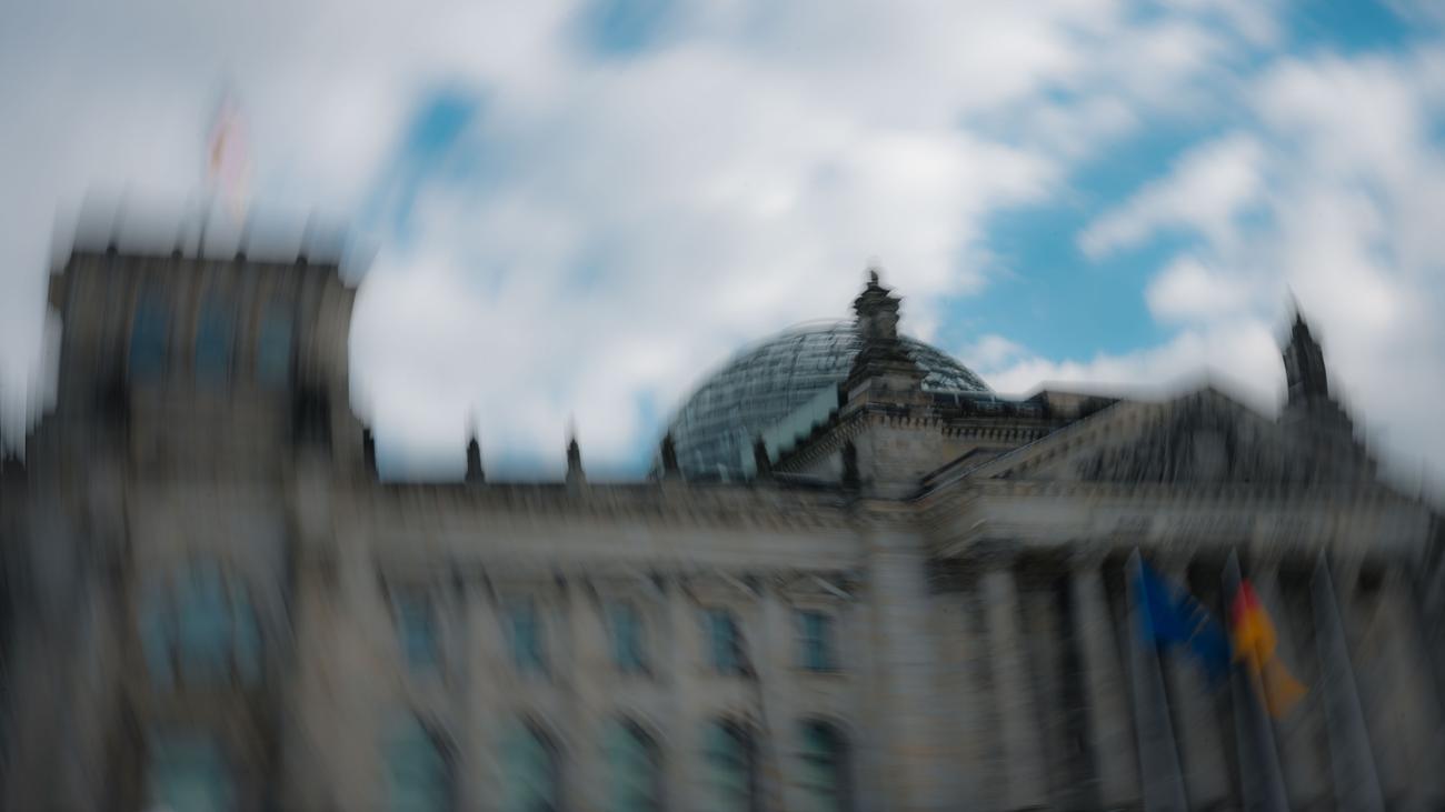 Forsa-Umfrage: Vertrauen in den Staat sinkt laut Umfrage auf Tiefstwert