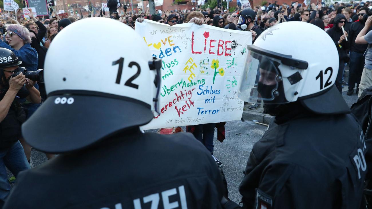 Einordnung: Demonstrationsverbot beim G20-Gipfel: Verbot von zwei Demonstrationen beim Hamburger G20-Gipfel war rechtens