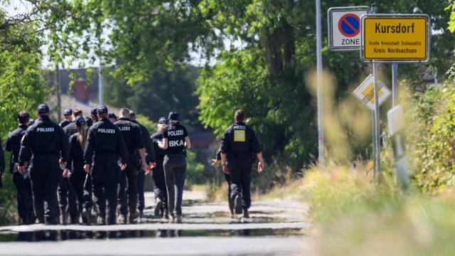 Drohnenvorfall auf dem Flughafen Leipzig/Halle: Polizei durchsucht verlassenes Dorf am Flughafen Leipzig