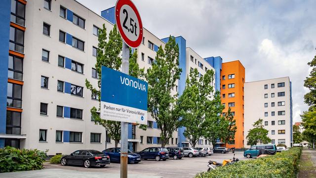Vergesellschaftung von Wohnungskonzernen: Dachverband der DDR-Opfer kritisiert Linken-Forderung nach Enteignung