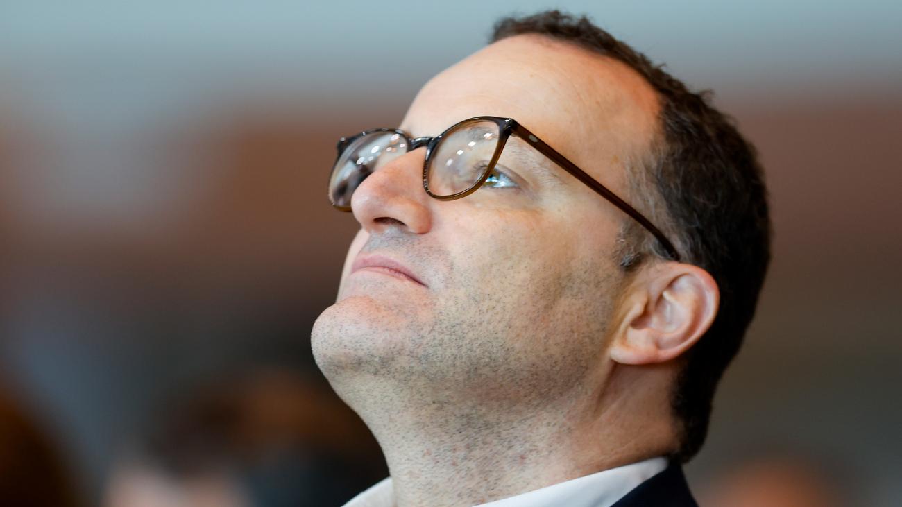 Debate on surrogacy: Jens Spahn resigns as chairman of the CDU district of ...