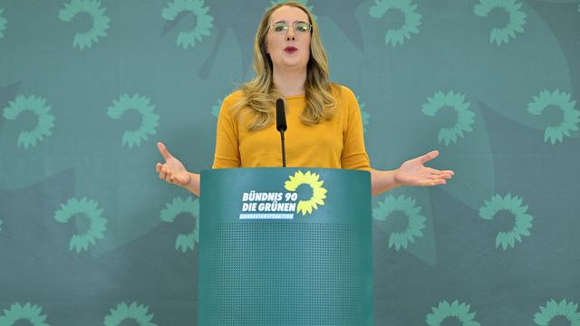 Klimaschutz: Die Grünen fordern Merz zu Kurswechsel in der Klimapolitik auf