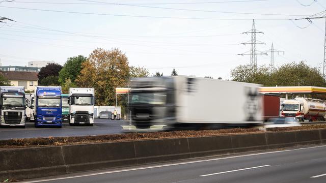 Niedrigwasser: Auch Hamburg und Schleswig-Holstein heben LKW-Fahrverbot auf