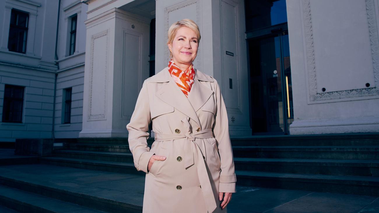 Manuela Schwesig: Last Manu Standing