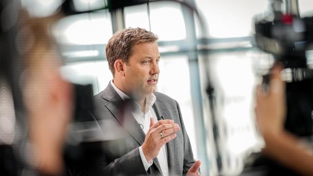 Steuerreform: Lars Klingbeil verteidigt Steuerpläne gegen Kritik aus der CDU