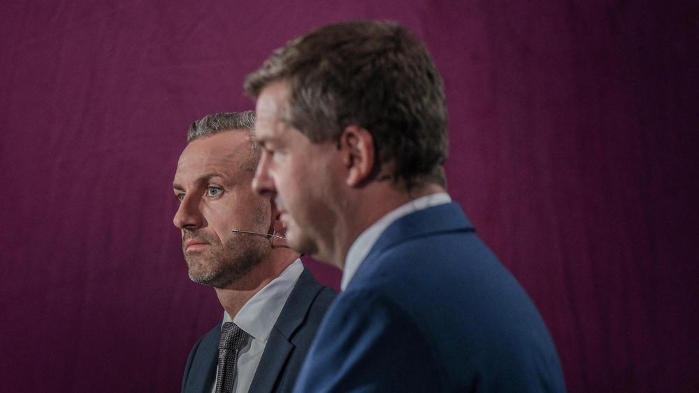 Wahlarena in Sachsen-Anhalt: Ulrich Siegmund (links), Spitzenkandidat der AfD, und Sven Schulze, Ministerpräsident von Sachsen-Anhalt und Spitzenkandidat der CDU diskutieren in der Sendung »Fakt ist!«.