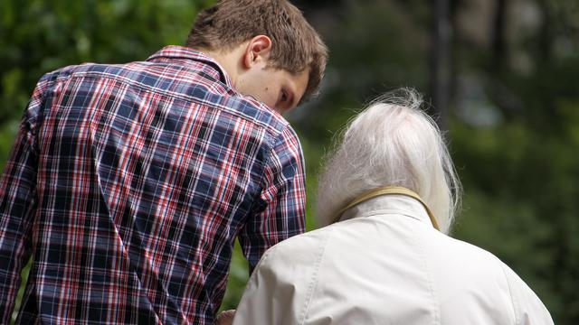 Zivildienst: Bundesregierung soll Grundlagen für neuen Zivildienst vorbereiten