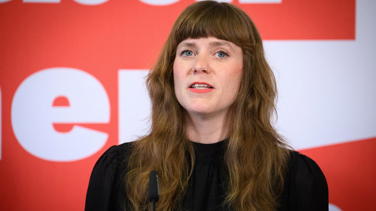 Berlin Left Party: Left Party rejects anti-Semitism accusations from ...