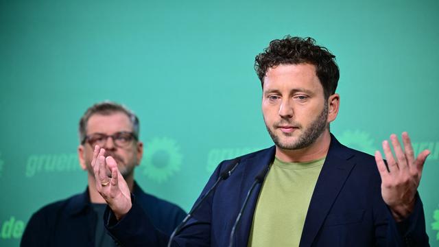 Wahl in Berlin: Grüne fordern Distanzierung der Linken von Wahlparty-Gästen