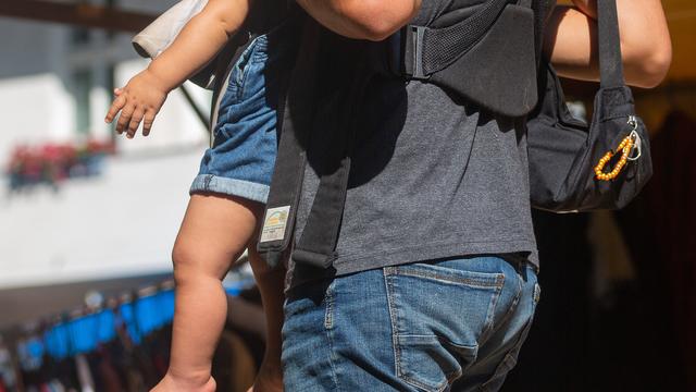 Bild: Elterngeld: Bundesfamilienministerium erwägt Kehrtwende bei Elterngeldreform