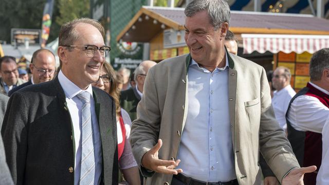 Volksfest Gillamoos: Dobrindt fordert nach AfD-Sieg in Sachsen-Anhalt Politikwechsel