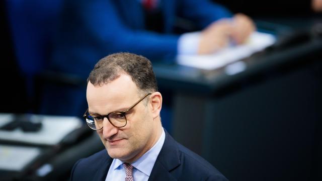 Jens Spahn: Kritik an Jens Spahns Fehlen in Ausschusssitzung
