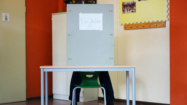 Landtagswahl in Sachsen-Anhalt: Wahlbeteiligung am späten Nachmittag bei mehr als 65 Prozent