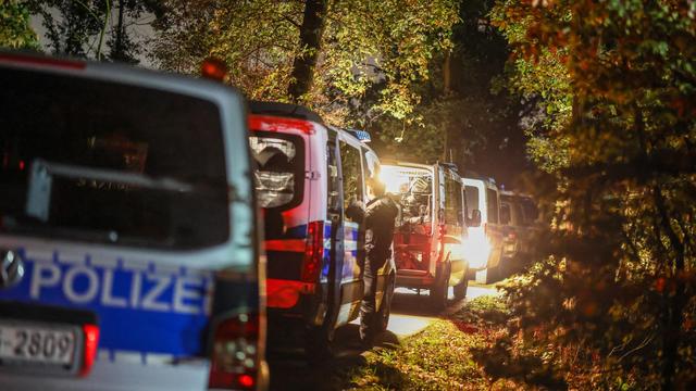 Sabotage an Stromleitungen: Polizei fahndet weiter nach flüchtigem Sabotageverdächtigen