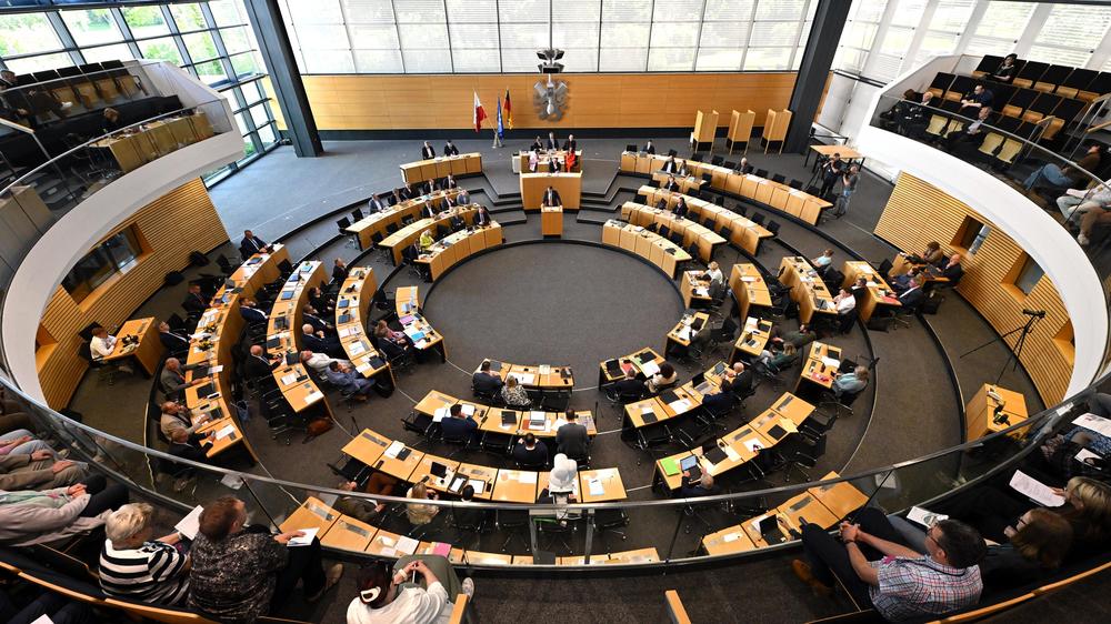  Der Plenarsaal des Thüringer Landtags.