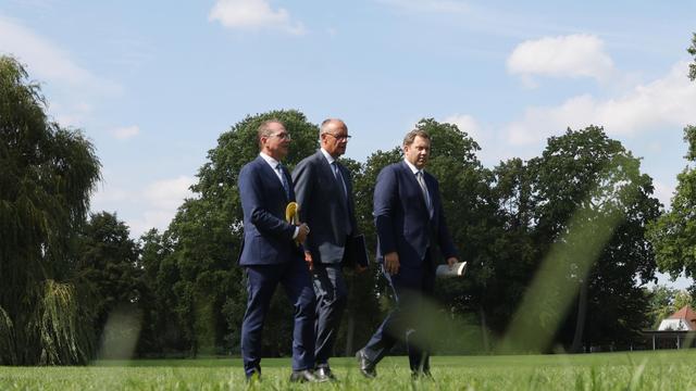 ZDF-Politbarometer: Unzufriedenheit mit Schwarz-Rot erreicht Höhepunkt