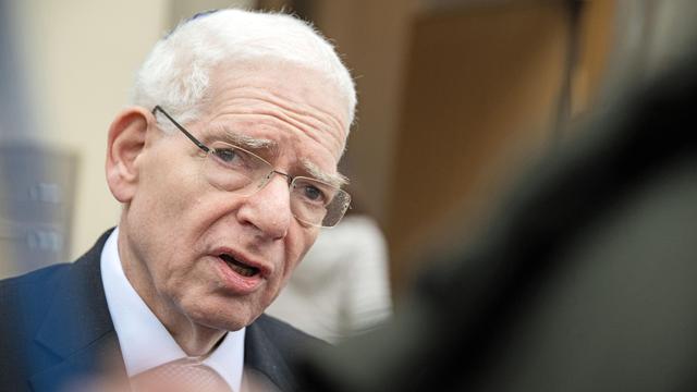 Zentralrat der Juden: Zentralratspräsident Schuster zeigt sich entsetzt über AfD-Wahlerfolg