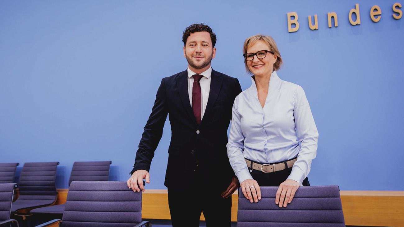 Alliance 90/The Greens: Greens present new economic policy course