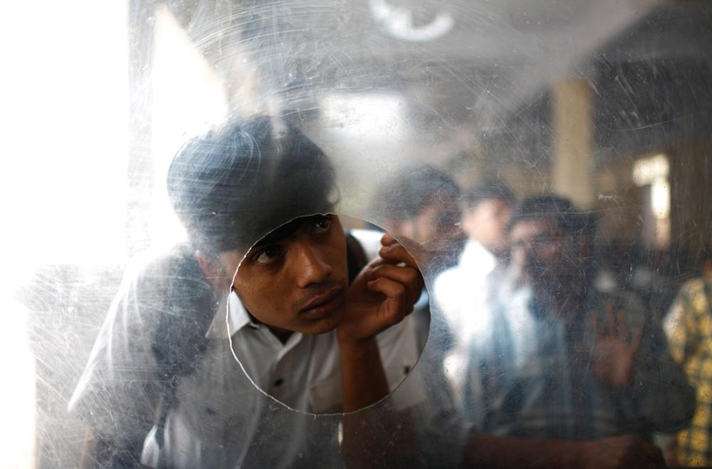 Zugfahren in Indien: Hoch auf dem vollen Wagen | DIE ZEIT