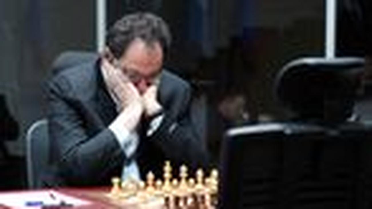 Schach-WM Anand baut eine Festung ZEIT ONLINE