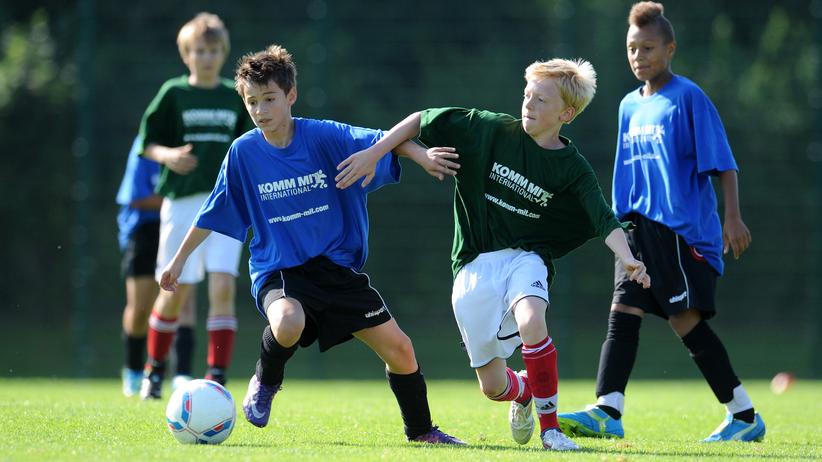 Nachwuchsfussball Dezemberkinder Werden Selten Fussballstars Zeit Online