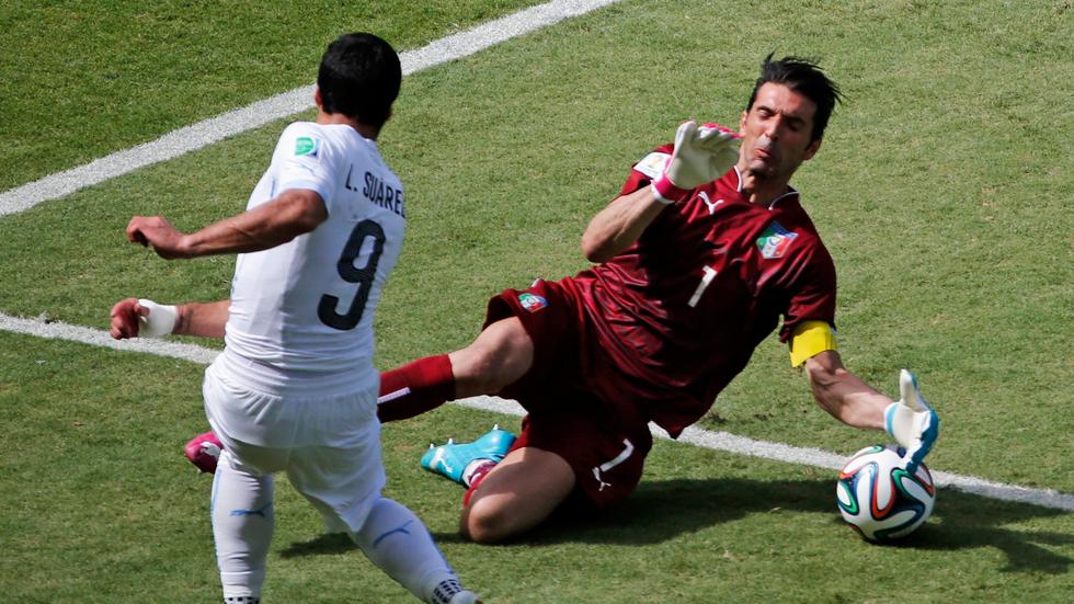 Italien gegen Uruguay Nie mehr ohne Béla Réthy ZEIT ONLINE