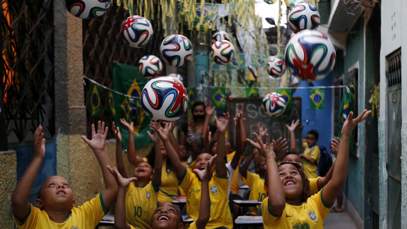 Fussball Wm 2014 Alle Infos Zur Wm In Brasilien Zeit Online