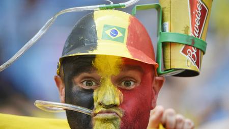 Biertrinken Im Stadion Die Fifa Hat Ein Alkoholproblem Zeit Online