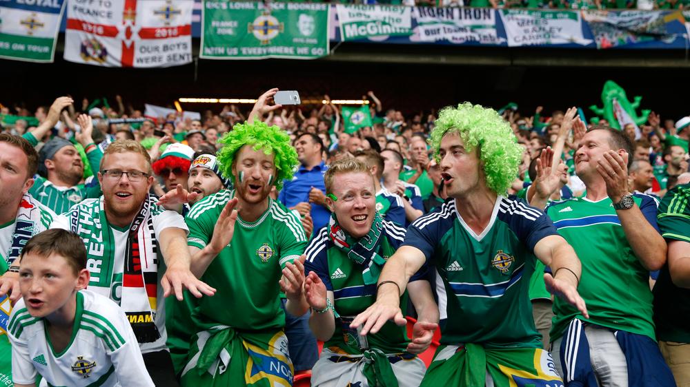 Nordirland – Deutschland: Fans Nordirlands, man muss euch lieben ...